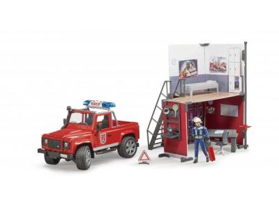 Bild zu Bruder bworld Feuerwehrstation mit Land Rover Defender
