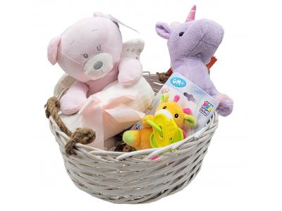 Bild zu Baby Geschenkkorb pink für Mädchen  Spieluhr uvm für Geburt oder Taufe