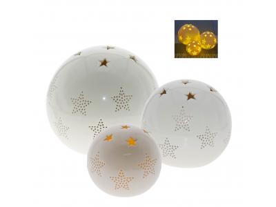Bild zu Winter Dekoration 3 Kugeln mit Sternmuster und Licht aus Keramik