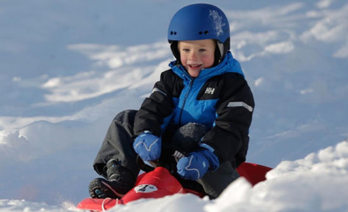 Hamax Schneerutscher UFO - Spaß im Schnee für Kinder